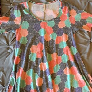 Lularoe perfect tee